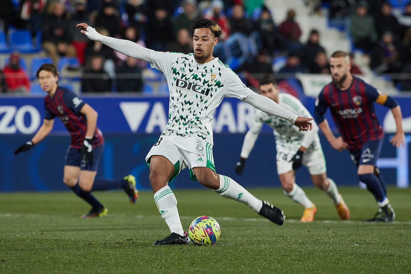 Fotos Las mejores jugadas del Huesca Real Oviedo El Comercio